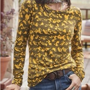 Sundance Free Spirit Ruched Novelty Horse
Print Long Sleeve Top Size L Western